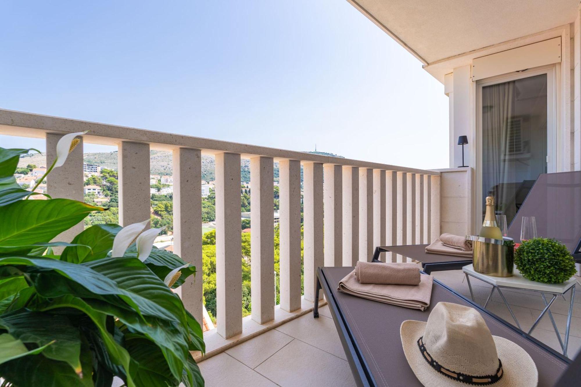 Apartment Apollo In Dubrovnik With Sea View Zewnętrze zdjęcie